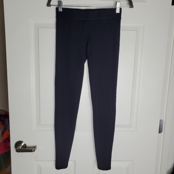 Vince Black Stitch Back Seam Leggings - Picture 3 of 12
